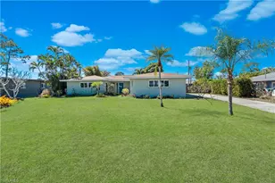 2366 Woodland Terrace, Fort Myers, FL 33907 - Photo 1