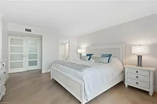 4901 Gulf Shore Blvd N, Naples, FL 34103 - Photo 21