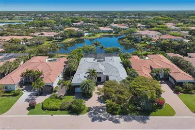 2220 Miramonte Ct, Naples, FL 34105 - Photo 3