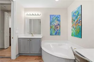 4964 Westchester Ct, Naples, FL 34105 - Photo 19