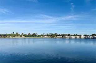 524 Cheetah Dr, Naples, FL 34114 - Photo 9