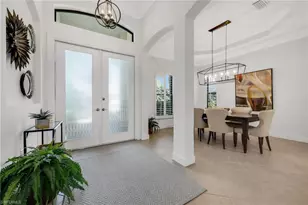 11918 Heather Woods Ct, Naples, FL 34120 - Photo 9