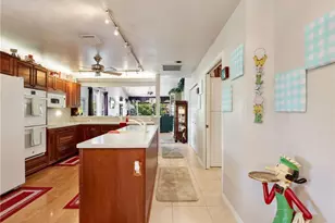 6658 Tannin Ln, Naples, FL 34109 - Photo 9