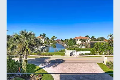 10242 Vanderbilt Dr, Naples, FL 34108 - Photo 1