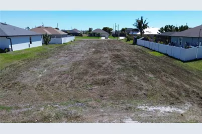 114 NW 10th St, Cape Coral, FL 33993 - Photo 9