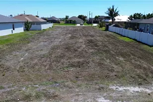 114 NW 10th St, Cape Coral, FL 33993 - Photo 9