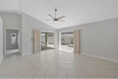 11054 Linnet Ln, Naples, FL 34119 - Photo 11