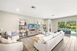 14546 Tropical Dr, Naples, FL 34114 - Photo 5