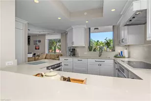 7225 Pelican Bay Blvd, Naples, FL 34108 - Photo 9