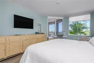 7225 Pelican Bay Blvd, Naples, FL 34108 - Photo 19