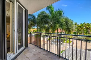 7225 Pelican Bay Blvd, Naples, FL 34108 - Photo 17