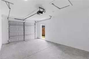 1324 E Giddens Ave, Tampa, FL 33603 - Photo 31