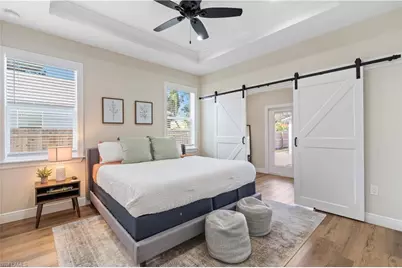 1324 E Giddens Ave, Tampa, FL 33603 - Photo 17