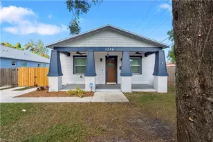 1324 E Giddens Ave, Tampa, FL 33603 - Photo 1