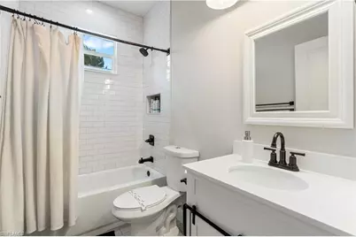 1324 E Giddens Ave, Tampa, FL 33603 - Photo 25