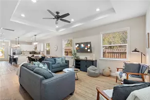 1324 E Giddens Ave, Tampa, FL 33603 - Photo 3