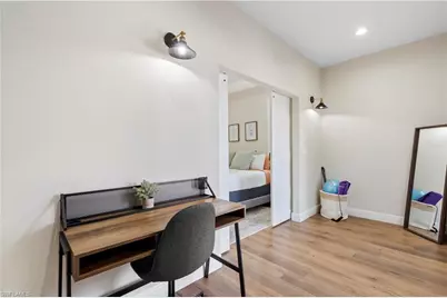 1324 E Giddens Ave, Tampa, FL 33603 - Photo 21