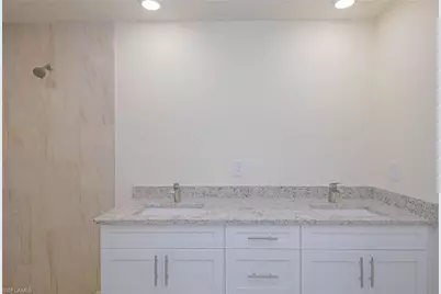 2120 French St, Fort Myers, FL 33916 - Photo 17