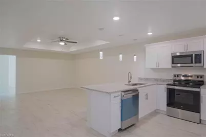 2120 French St, Fort Myers, FL 33916 - Photo 1