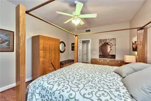 638 Vintage Reserve Cir, Naples, FL 34119 - Photo 17