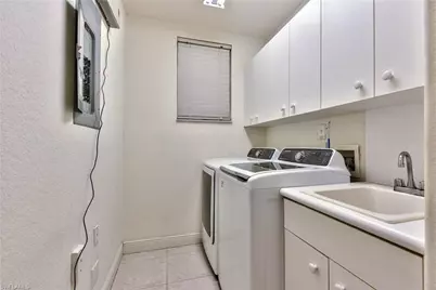 638 Vintage Reserve Cir #2-B, Naples, FL 34119 - Photo 21