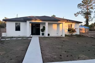 912 Ossie Ave, Lehigh Acres, FL 33974 - Photo 5