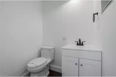 2300 Estey Ave, Naples, FL 34104 - Photo 19