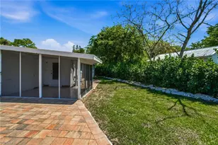 2300 Estey Ave, Naples, FL 34104 - Photo 29