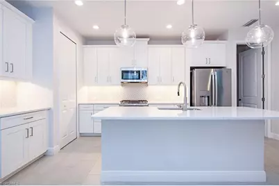 2409 Ariane Dr, Naples, FL 34112 - Photo 7