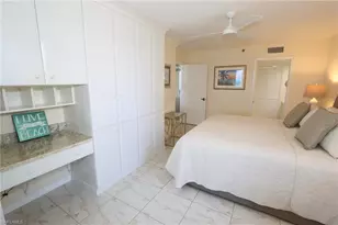 5550 Heron Point Dr, Naples, FL 34108 - Photo 13