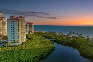 40 Seagate Dr, Naples, FL 34103 - Photo 3