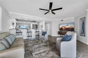 40 Seagate Dr, Naples, FL 34103 - Photo 9