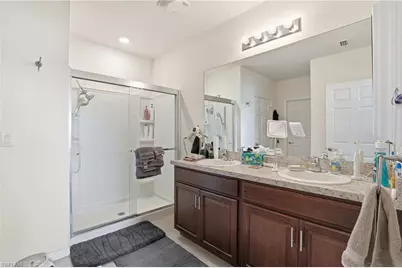 2505 NW 20th Pl, Cape Coral, FL 33993 - Photo 11