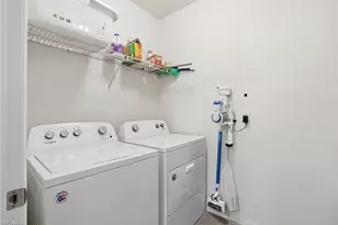 2505 NW 20th Pl, Cape Coral, FL 33993 - Photo 13