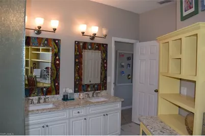 14490 Laguna Dr, Fort Myers, FL 33908 - Photo 9