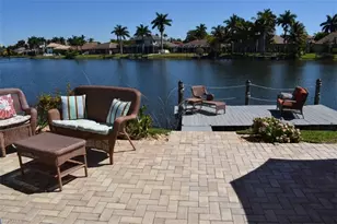 14490 Laguna Dr, Fort Myers, FL 33908 - Photo 7