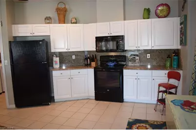 14490 Laguna Dr, Fort Myers, FL 33908 - Photo 11