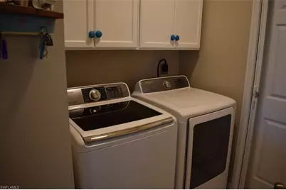 14490 Laguna Dr, Fort Myers, FL 33908 - Photo 17