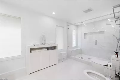 319 Pirates Bight, Naples, FL 34103 - Photo 9