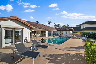 319 Pirates Bight, Naples, FL 34103 - Photo 29