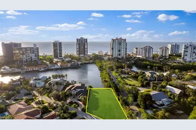 319 Pirates Bight, Naples, FL 34103 - Photo 1