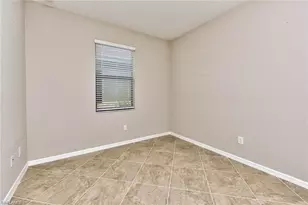 9460 Foxglove Ln, Naples, FL 34120 - Photo 13