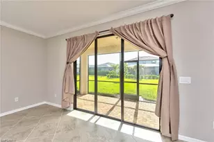 9460 Foxglove Ln, Naples, FL 34120 - Photo 11