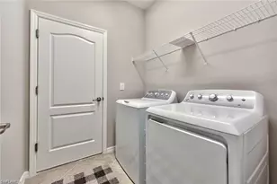 9460 Foxglove Ln, Naples, FL 34120 - Photo 25