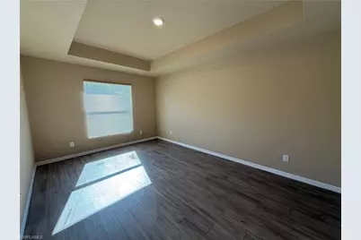 6129 Laurelwood Dr, Fort Myers, FL 33905 - Photo 5