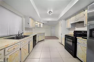 219 SE 46th Ter, Cape Coral, FL 33904 - Photo 9