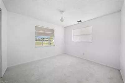 624 SE 35th St, Cape Coral, FL 33904 - Photo 11