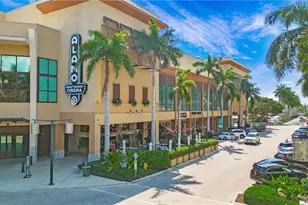 9123 Strada Pl, Naples, FL 34108 - Photo 7