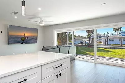 2772 Bayview Dr, Naples, FL 34112 - Photo 5