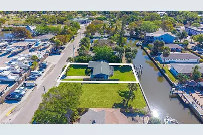 2772 Bayview Dr, Naples, FL 34112 - Photo 13